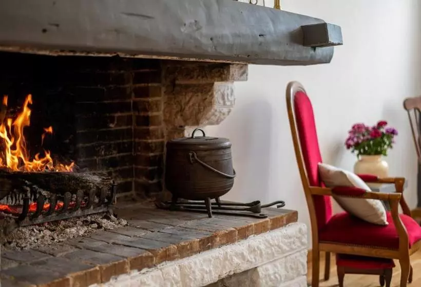 Aamiaismajoitus (B&B) Les Primeveres