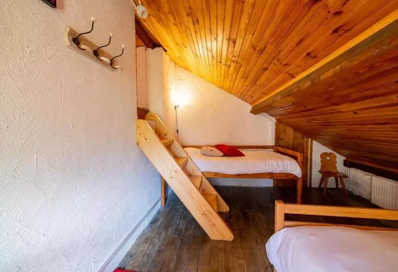 Aamiaismajoitus (B&B) Les Primeveres