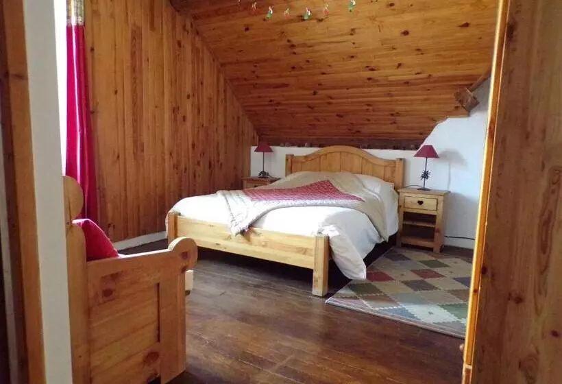 Aamiaismajoitus (B&B) Les Primeveres