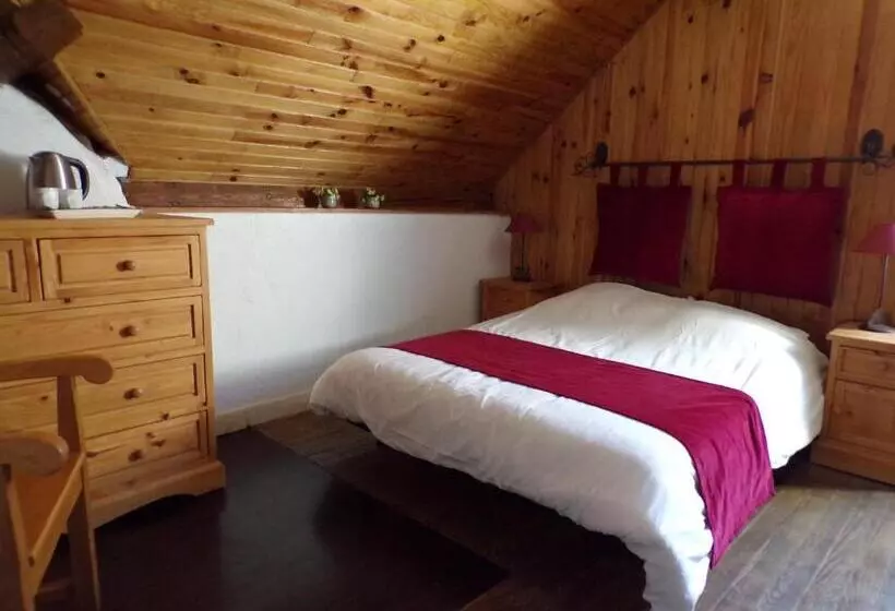 Aamiaismajoitus (B&B) Les Primeveres