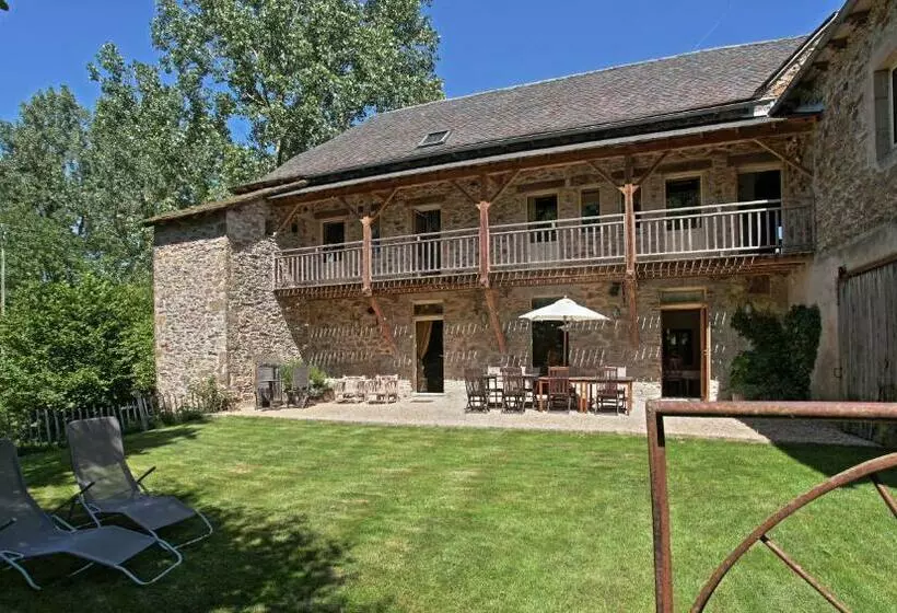 Aamiaismajoitus (B&B) Moulin De Limayrac
