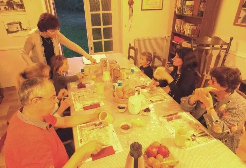Bernafay Wood B&b