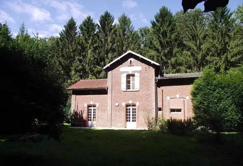 Bernafay Wood B&b