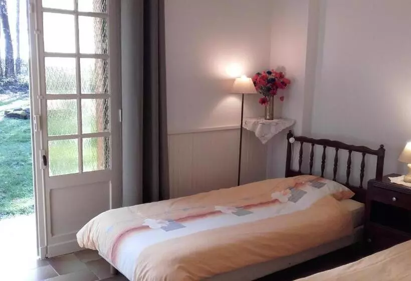 Bernafay Wood B&b