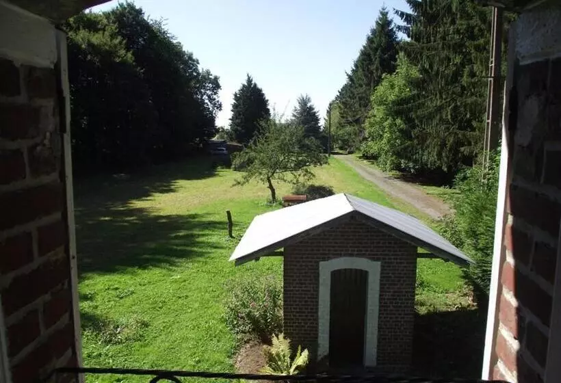 Bernafay Wood B&b