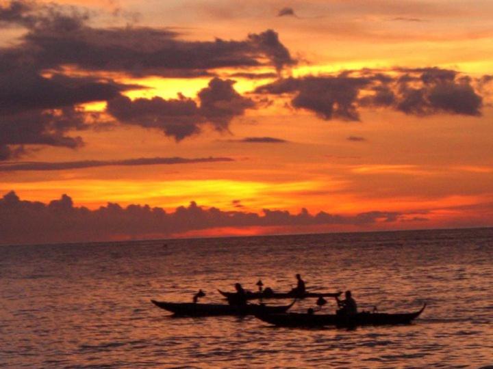 Coco Grove Pension And Beach Resort