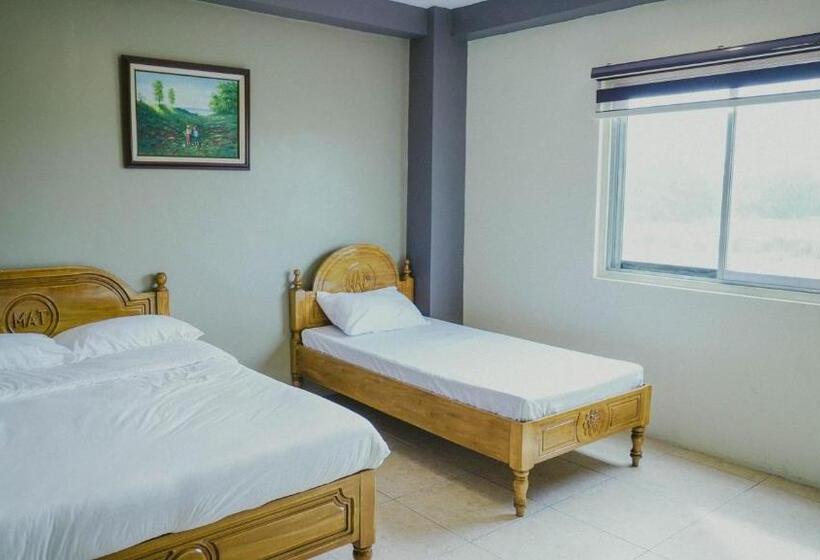 בית מלון כפרי 2428 Suites