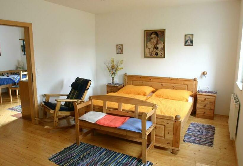 Отель Arkadenhof Flasch