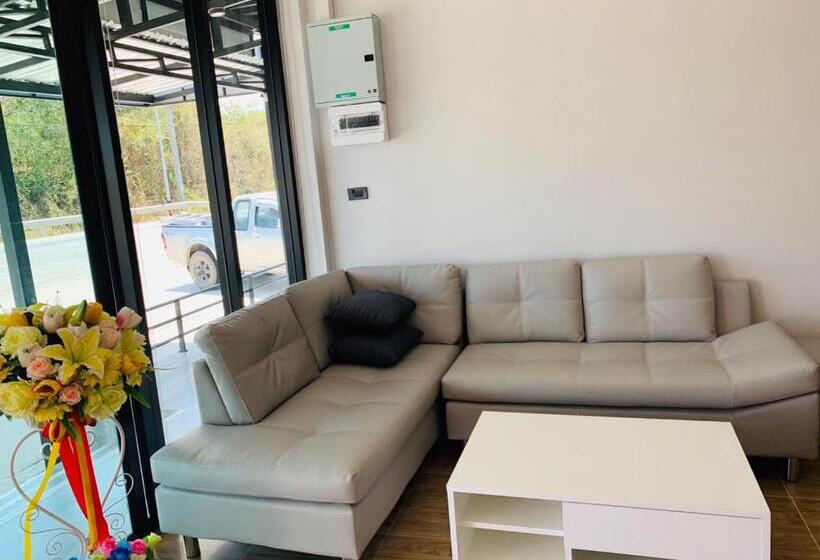 ホテル Belong Boutique Luxury