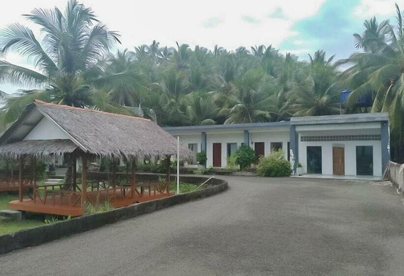Hotel Reddoorz Near Pantai Madasari Pangandaran