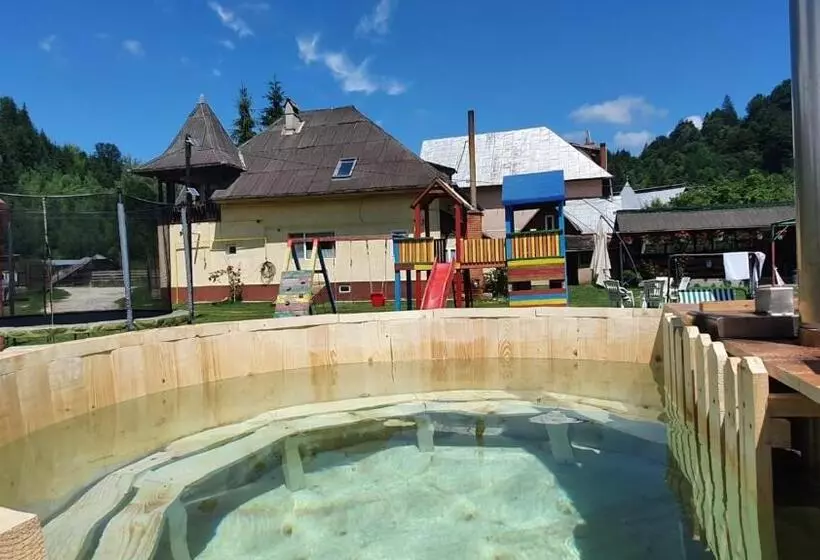 ペンション Casa Petruta Dambovicioara