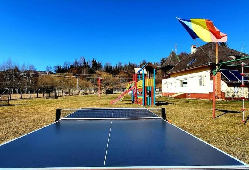 بنسيون Casa Petruta Dambovicioara