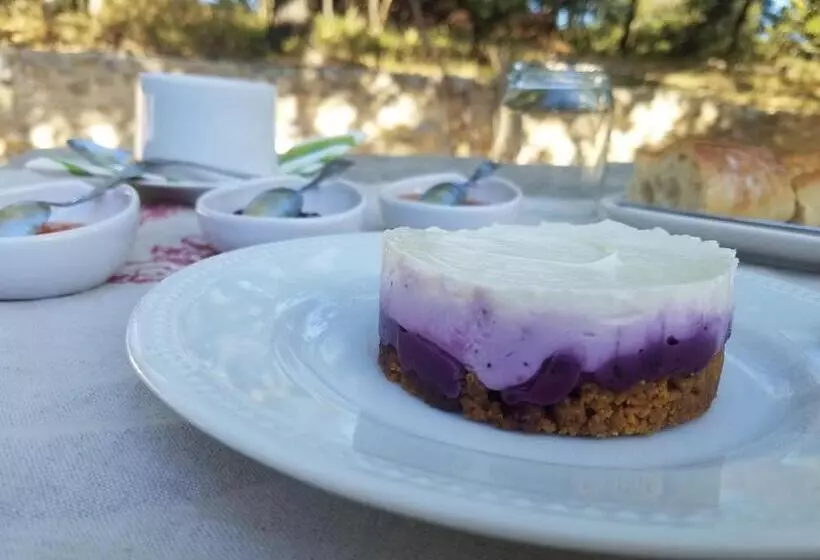 ペンション La Fontaine Au Loup