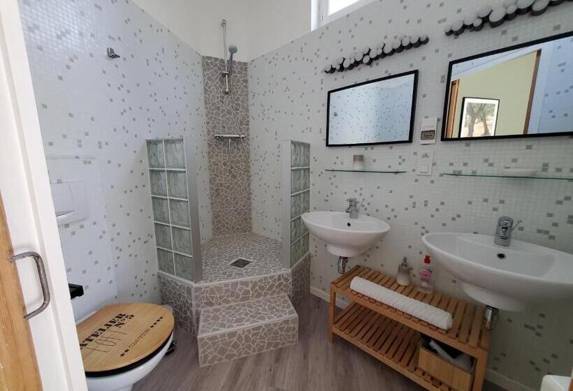 펜션 La Fontaine Au Loup