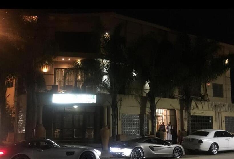 پانسیون Lenasia Guest Lodge