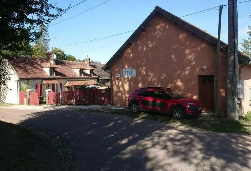 Majatalo Maison D Othe