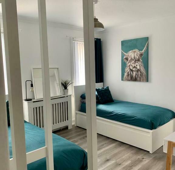 펜션 Nevis Rooms Self Check In With Free Onsite Parking