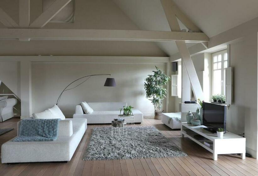 بنسيون The Loft