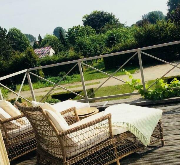 بنسيون The Loft