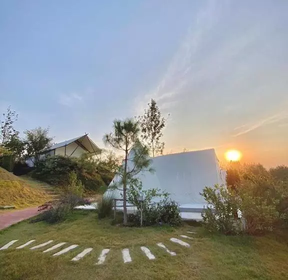 リゾートホテル Sol Glamping At Khao Yai