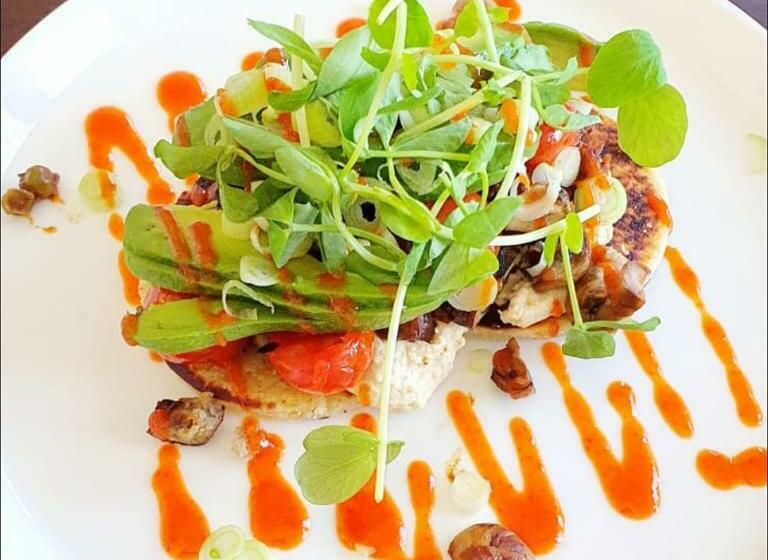 The Green Monkey Lux Suite At The Grumpy Schnauzer B&b Private Hot Tub, Gym, Breakfast, Stunning!