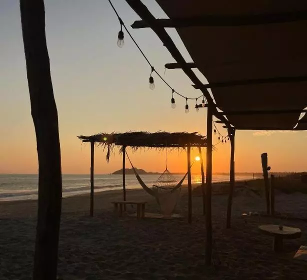 Retkeilymaja Porã Chacahua