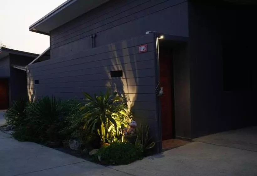 ホテル กรณวรรณ รีสอร์ท