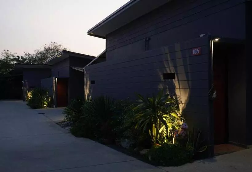 ホテル กรณวรรณ รีสอร์ท