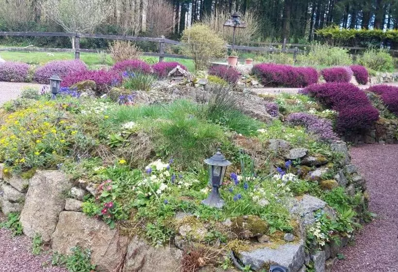 ペンション Le Petit Bois Normand