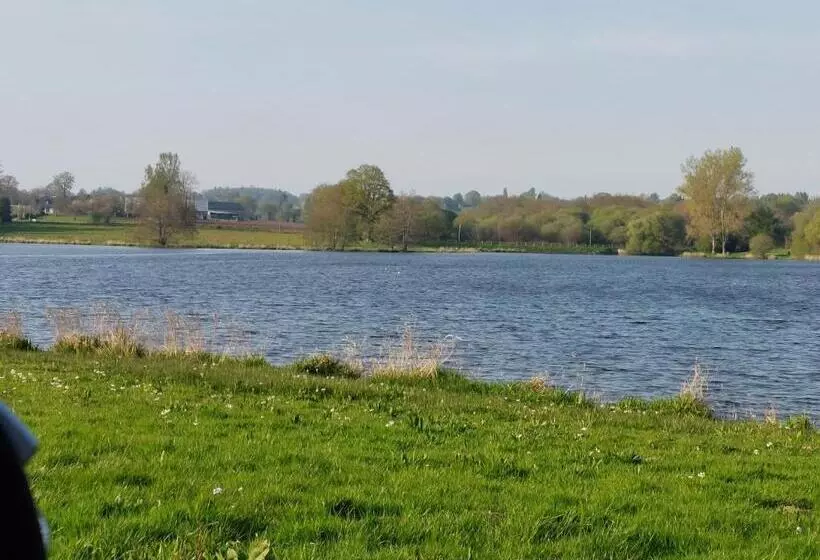 ペンション Le Petit Bois Normand