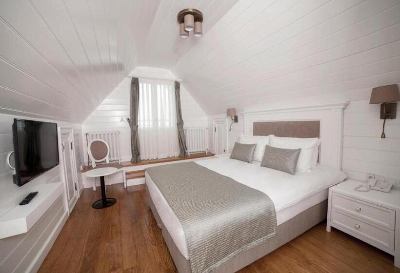 Triada Hotel Buyukada