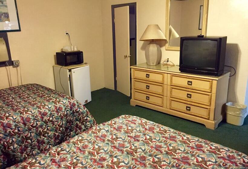 Cadillac Motel Fanning Springs