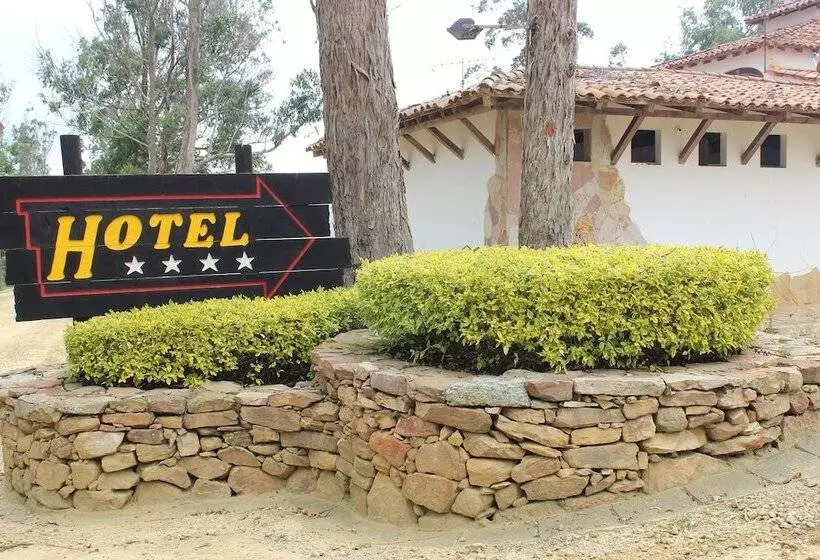 Hotelli Club Nautico Acuarela