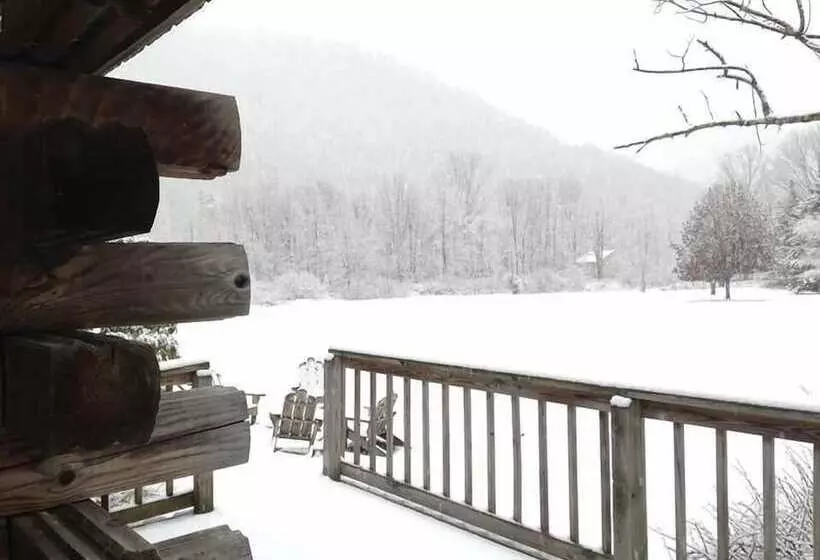 Hotelli Cold Spring Lodge