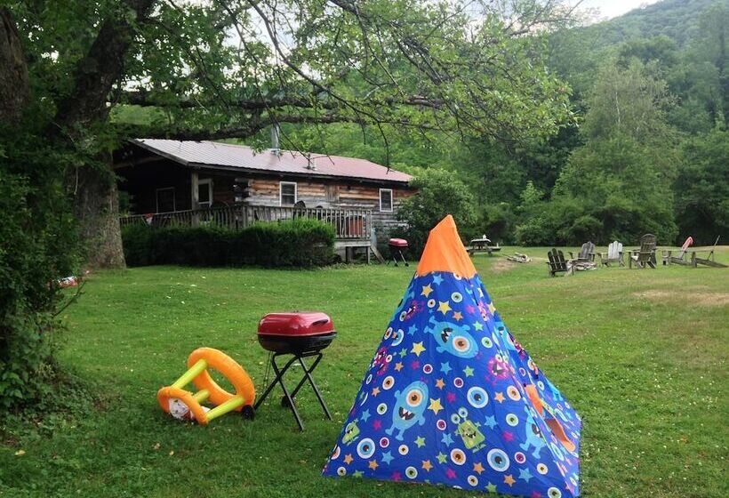 Otel Cold Spring Lodge