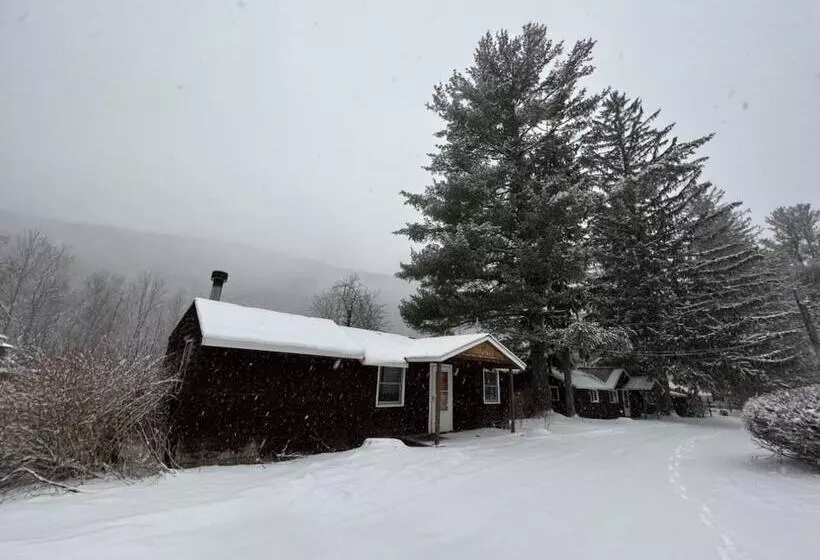 Hotelli Cold Spring Lodge