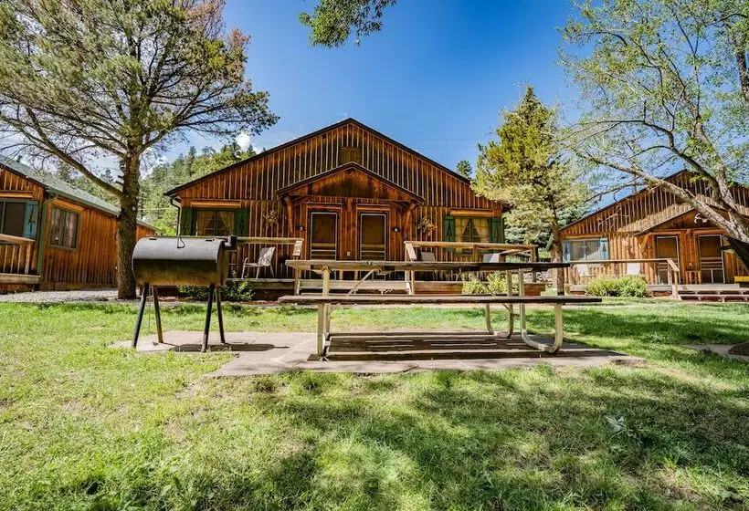 Hotelli Colorado Bear Creek Cabins