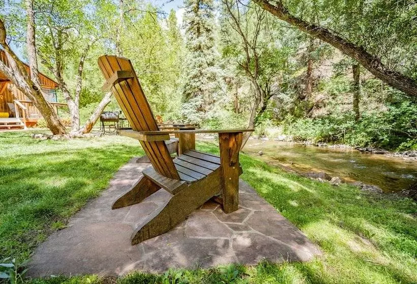 Hotelli Colorado Bear Creek Cabins