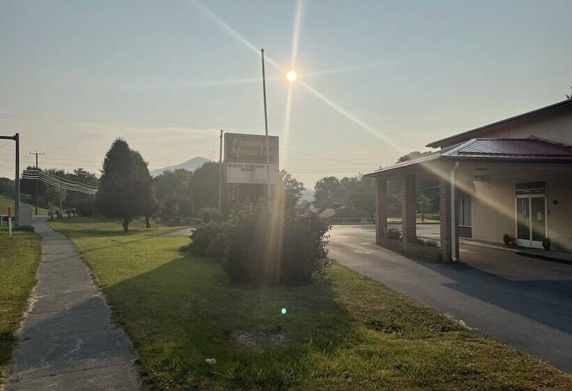 ホテル Fincastle Motor Inn