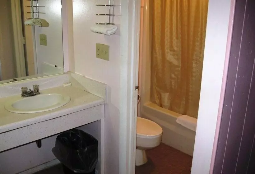 Hotelli Fincastle Motor Inn