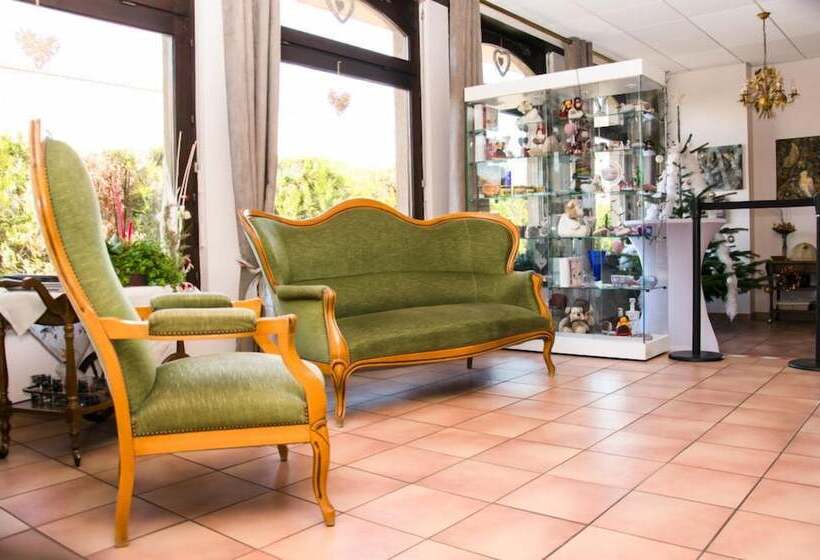 בית מלון כפרי Hôtel L écu D Alsace