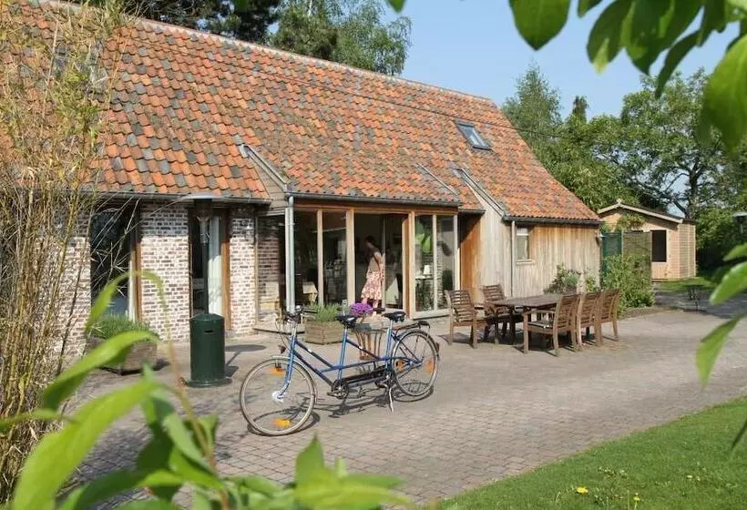 Hotelli Huis Bij De Lieve Bed & Breakfast