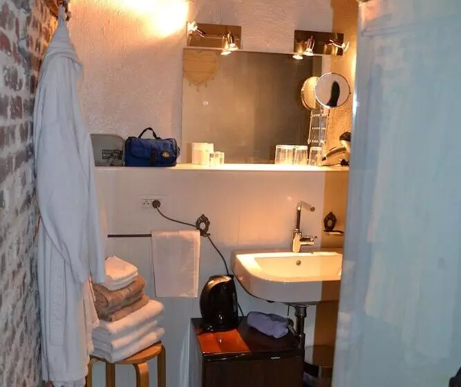 Hotelli Huis Bij De Lieve Bed & Breakfast