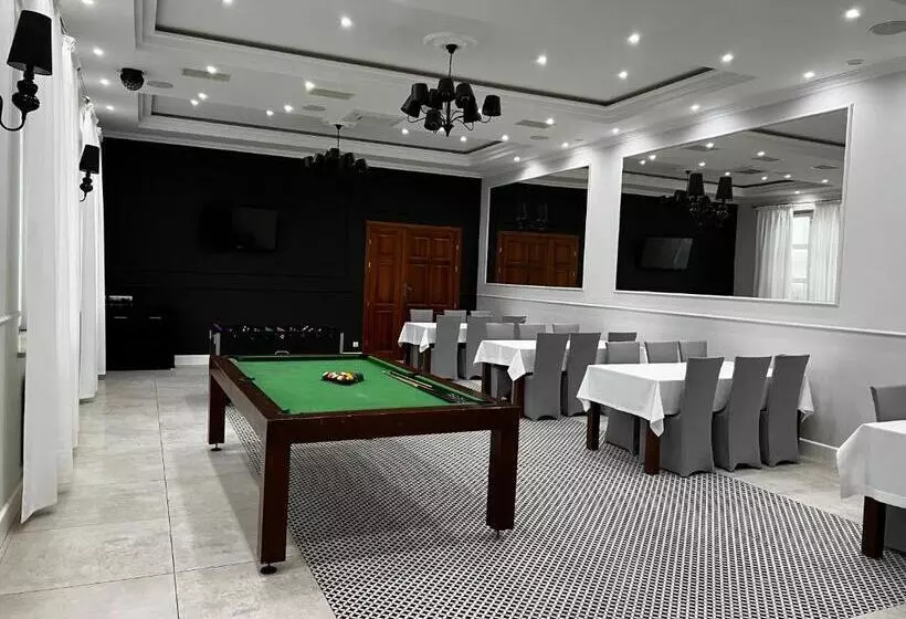 Hotelli Nad Starą Nidą