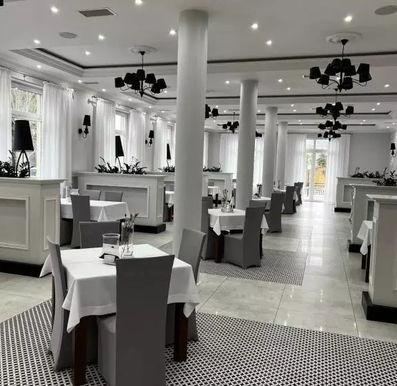 Hotelli Nad Starą Nidą