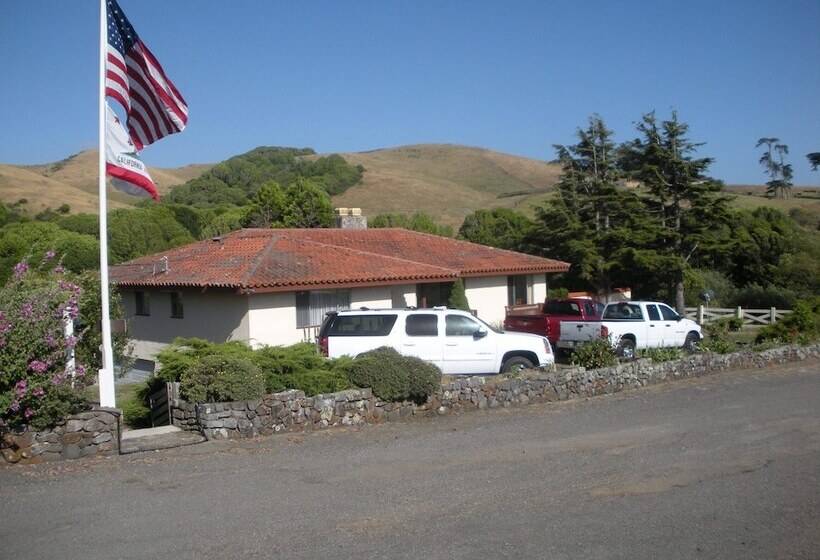 فندق Point Reyes Vineyard Inn