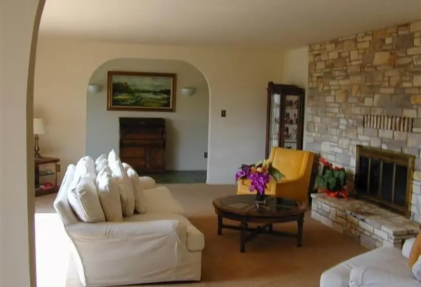 Hotelli Point Reyes Vineyard Inn