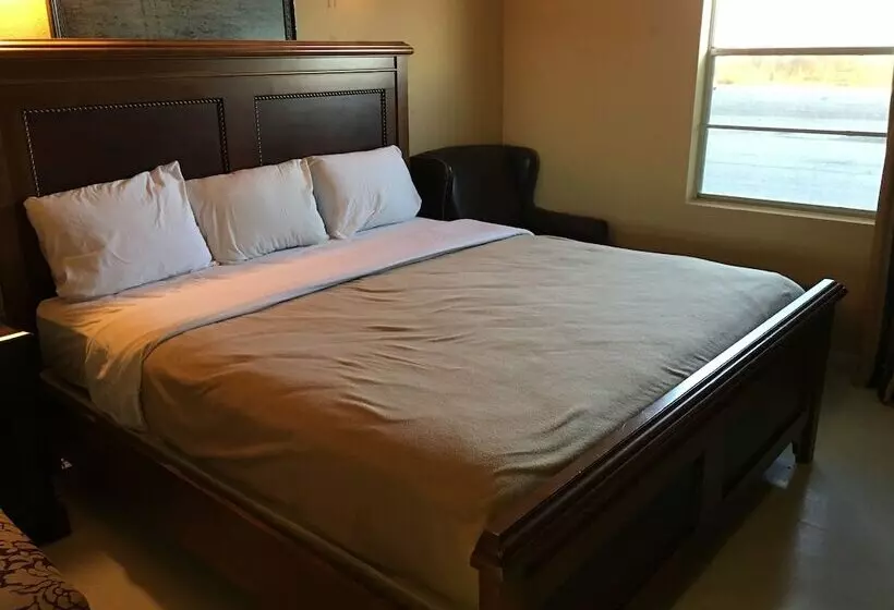 Hotelli Reddy Inn And Suites