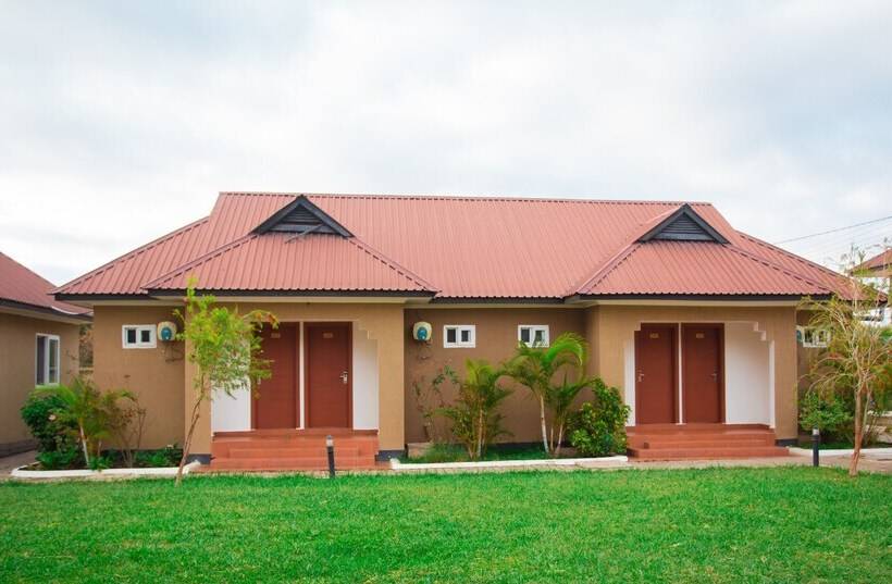 Regency Hotel & Resort   Singida