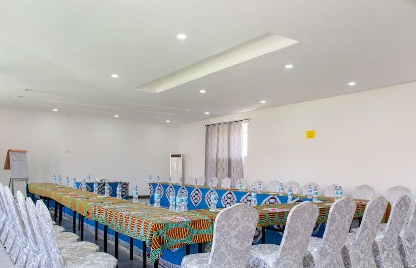 Regency Hotel & Resort   Singida